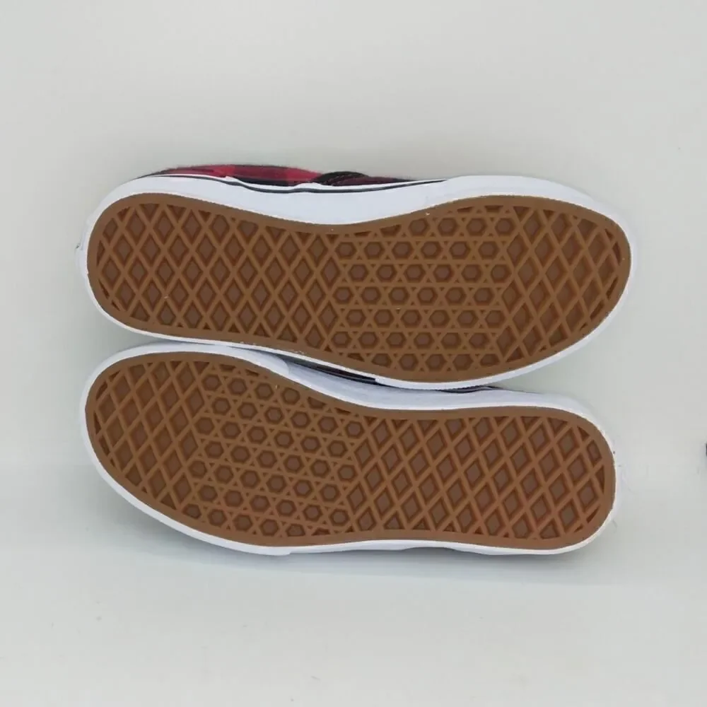 VANS Classic Slip-on Kids NEW w/Tags Red/Black Plaid Sherpa Sneakers - sz. 1 1/2